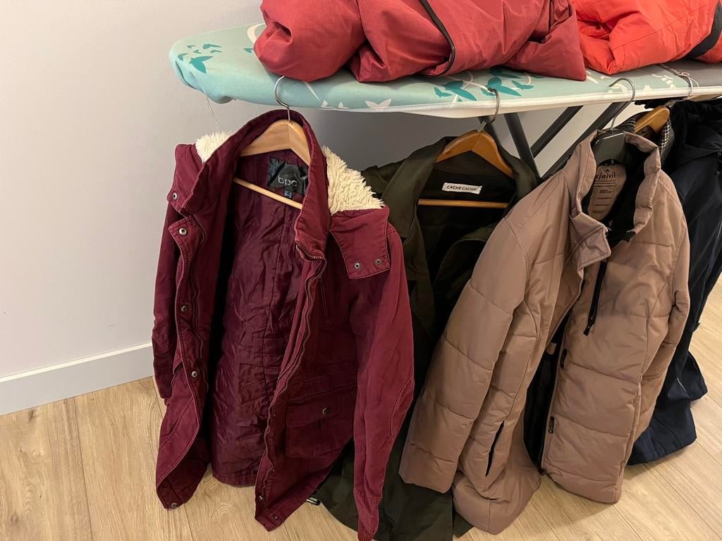 Dames jassen winter, softshell, ski en tussenjassen, Ophalen of Verzenden, Zo goed als nieuw, Maat 42/44 (L)