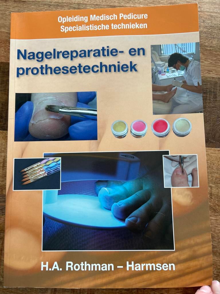 Opleiding medisch pedicure - specialistische technieken, Ophalen of Verzenden, Gelezen, MBO