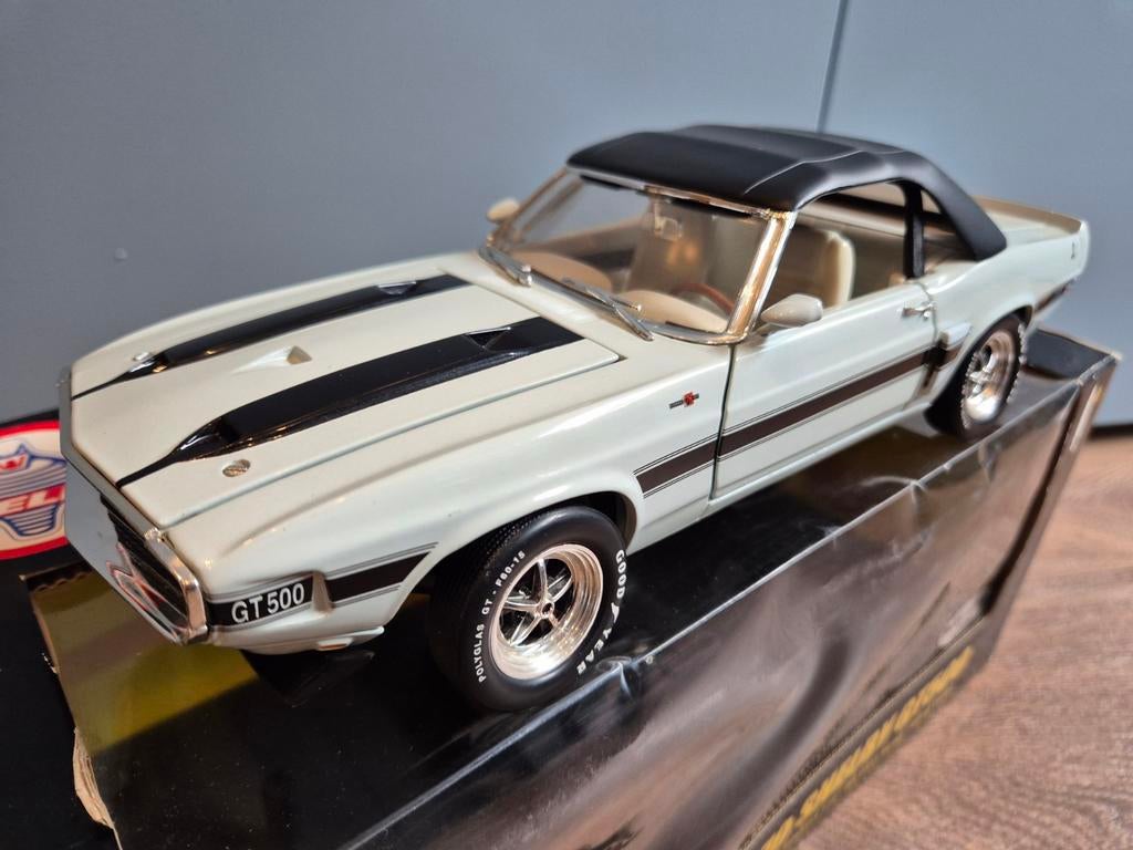 1970 Shelby Cobra GT500 - Ertl, Hobby en Vrije tijd, Modelauto's | 1:18, Ophalen of Verzenden, Zo goed als nieuw, ERTL