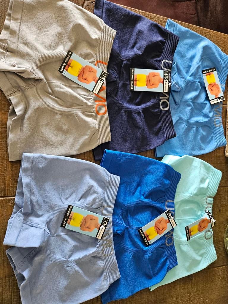 6 Nieuwe naadloze boxers van Uomo, Nacht- of Onderkleding, Nieuw, Ophalen of Verzenden, Jongen