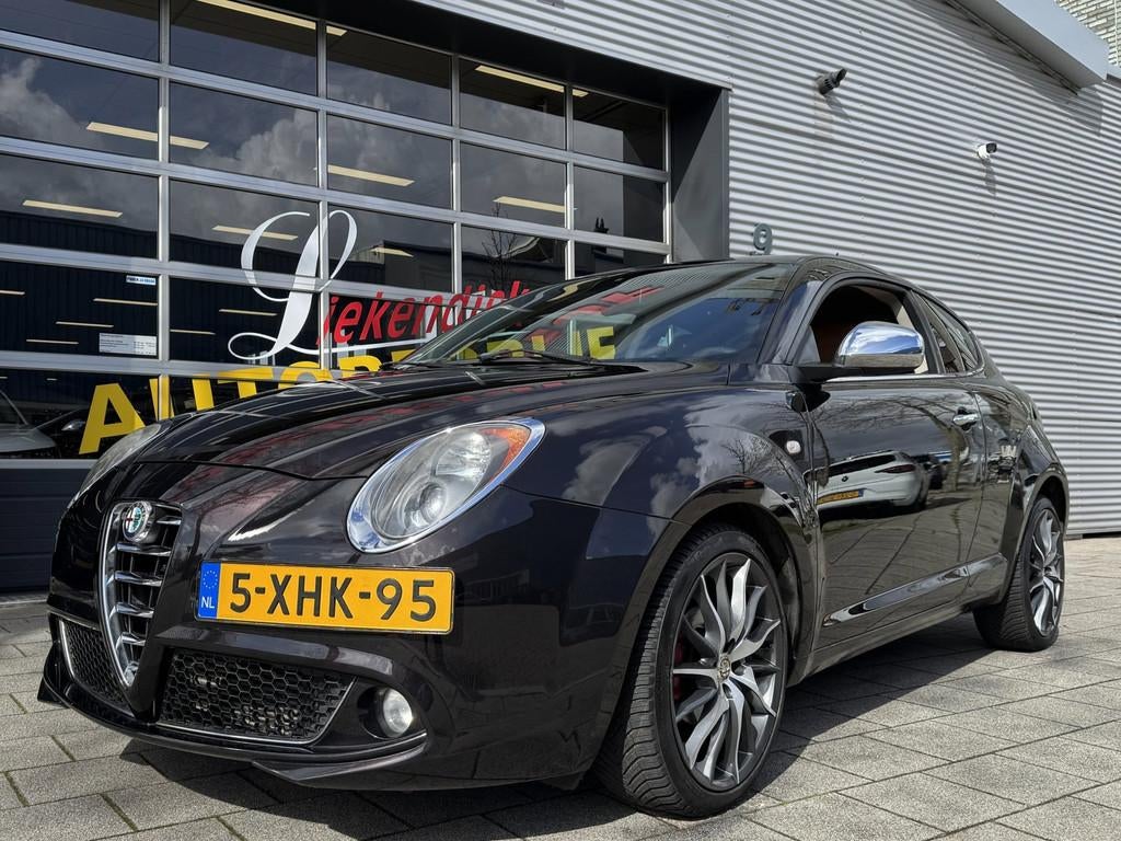 Alfa Romeo MiTo 0.9 TwinAir Esclusivo - Navigatie I Leer I A, Voorwielaandrijving, 101 pk, Gebruikt, Euro 6