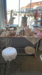 Tafeltje Bureautje Sidetable, Ophalen, 100 tot 150 cm, Tante, Tante