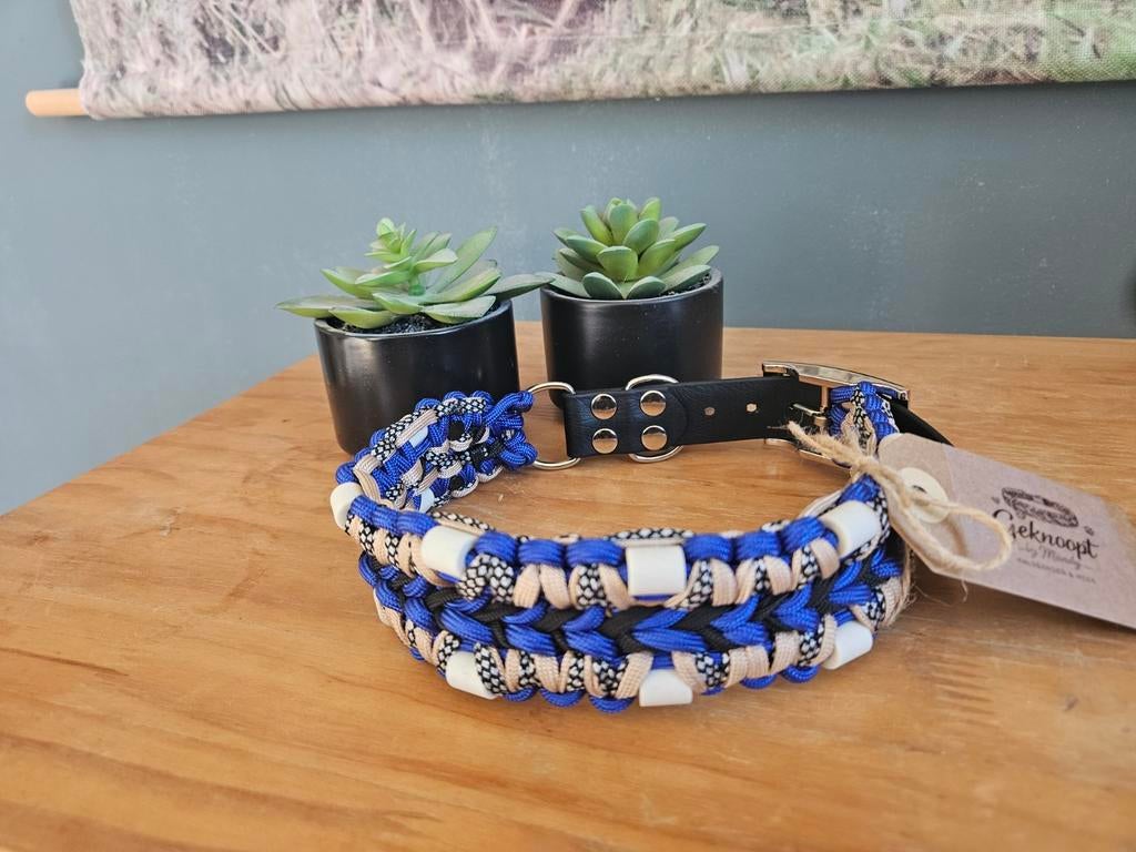 Brede handgemaakte halsband met em kralen tegen teken, Ophalen of Verzenden, Nieuw