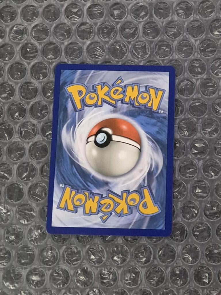 Toxtricity V 070/192 Rebel Clash Sword & Shield Ultra Rare, Ophalen of Verzenden, Zo goed als nieuw, Losse kaart, Foil