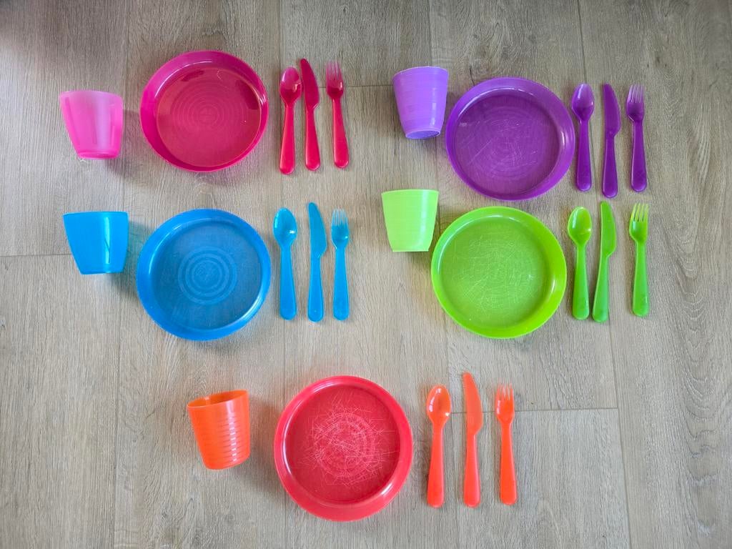 Ikea - plastic servies set van 5 - 25 delig, Huis en Inrichting, Keuken | Servies, Zo goed als nieuw, Compleet servies, Effen