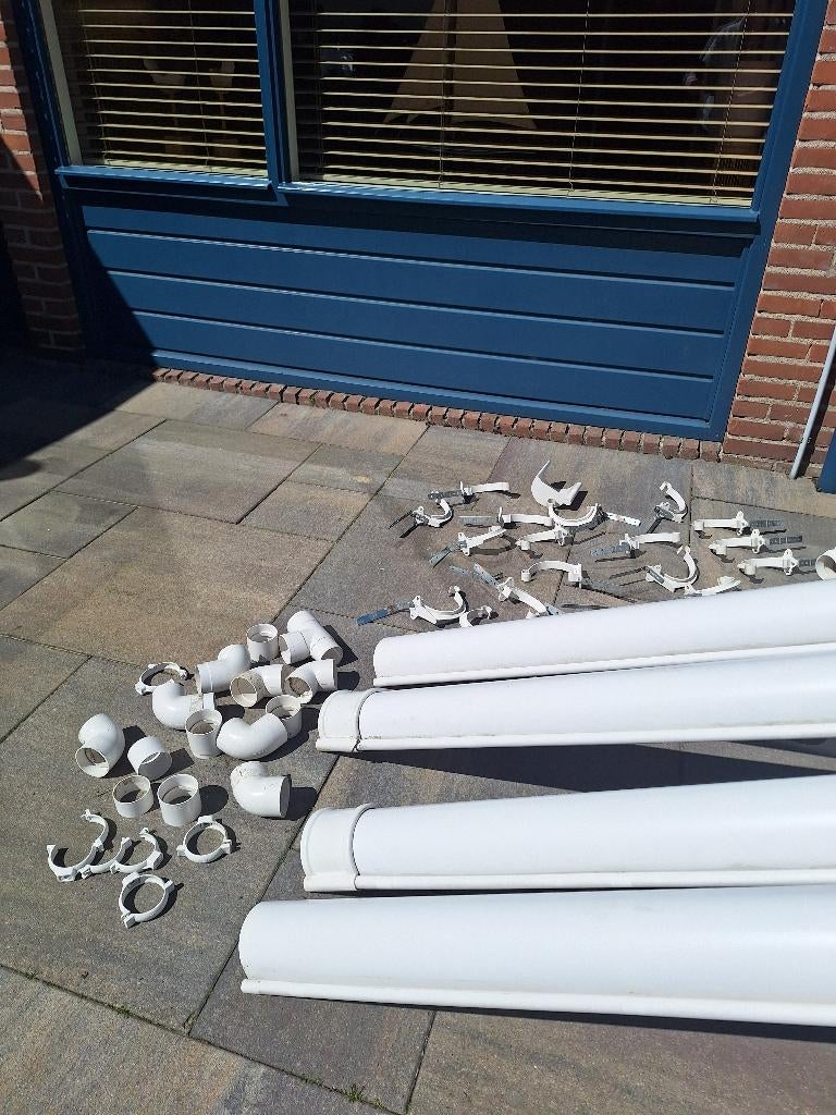 Dakgoten PVC S'Lon 100, Ophalen, Gebruikt, Pvc, 6 meter of meer