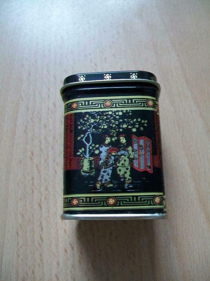 Theeblik theeblikje thee blik blikje Black Jap - Japan, Verzamelen, Blikken, Zo goed als nieuw, Thee, Overige merken, Ophalen of Verzenden