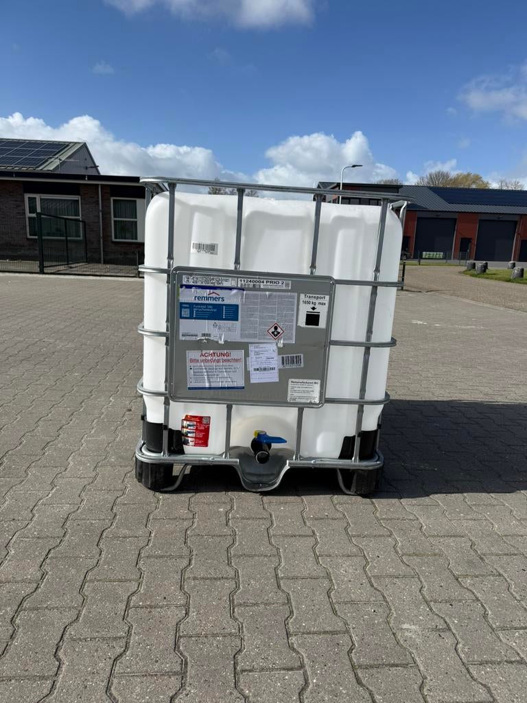 Ibc vaten watertank 30 op voorraad, 150 liter of meer, Ophalen, Zo goed als nieuw