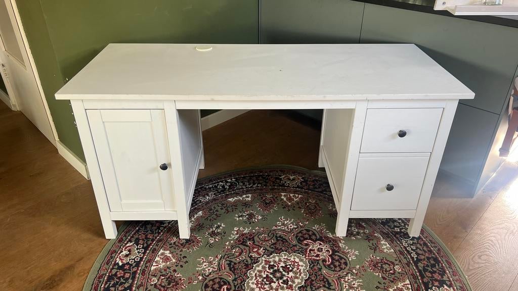 Mooi wit bureau echt hout, Ophalen, Gebruikt, 155 cm, Overige merken