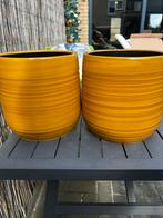 2 grote bloempotten, Rond, Zo goed als nieuw, Minder dan 40 cm, Aardewerk