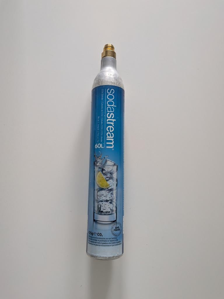 Lege Sodastream cilinder (60L) voor omruil, Huis en Inrichting, Keuken | Keukenbenodigdheden, Ophalen, Zilver, Metaal, Overige merken