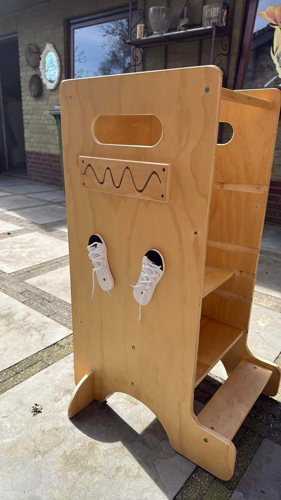 Veilg aan het aanrecht -wastafel of op kinderkamer, Kinderen en Baby's, Ophalen, Zo goed als nieuw, Stoel(en)