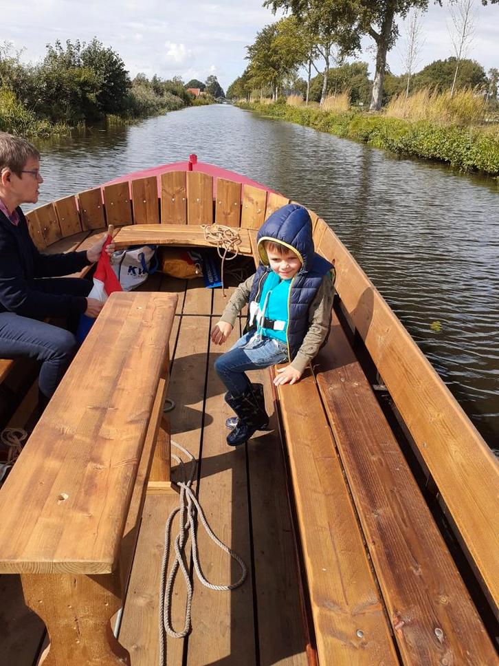 Praam,rood met zwart, westfriese praam., Watersport en Boten, Overige Watersport en Boten, Ophalen of Verzenden