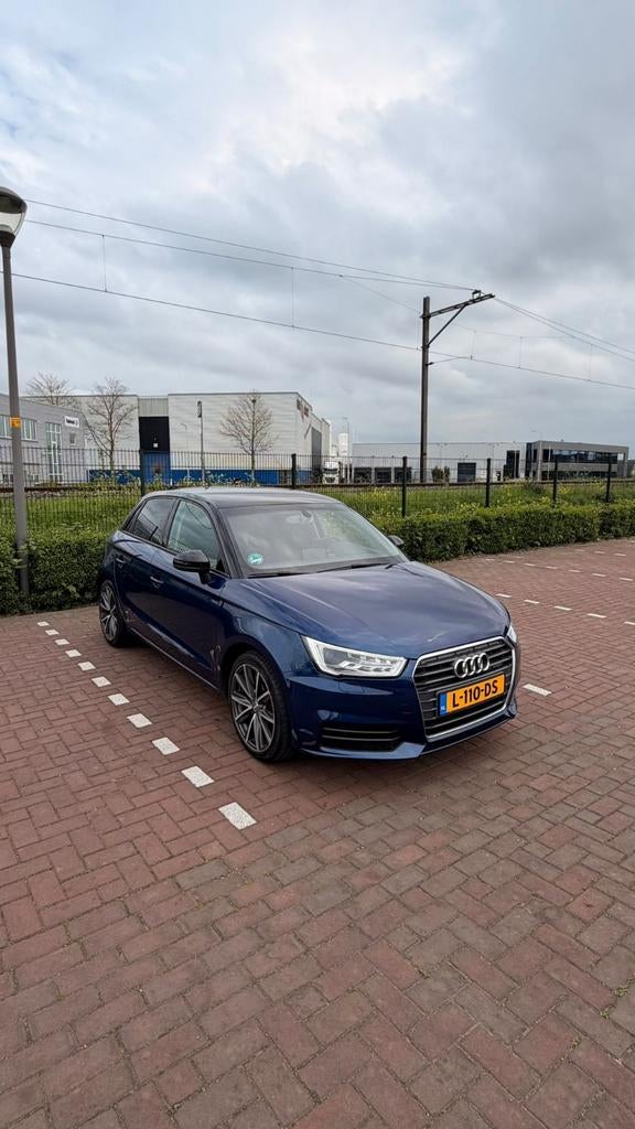 Audi A1 sportback, Auto's, Audi, Voorwielaandrijving, Stof, 95 pk, Blauw