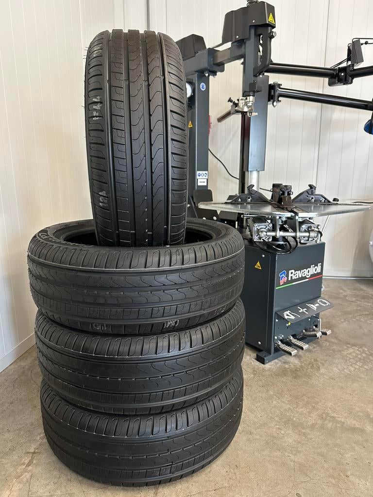 4 Stuks Pirelli 225 45 18 Zomerbanden Inclusief Montage, Auto-onderdelen, Banden en Velgen, Band(en), Zomerbanden, 18 inch, 225 mm