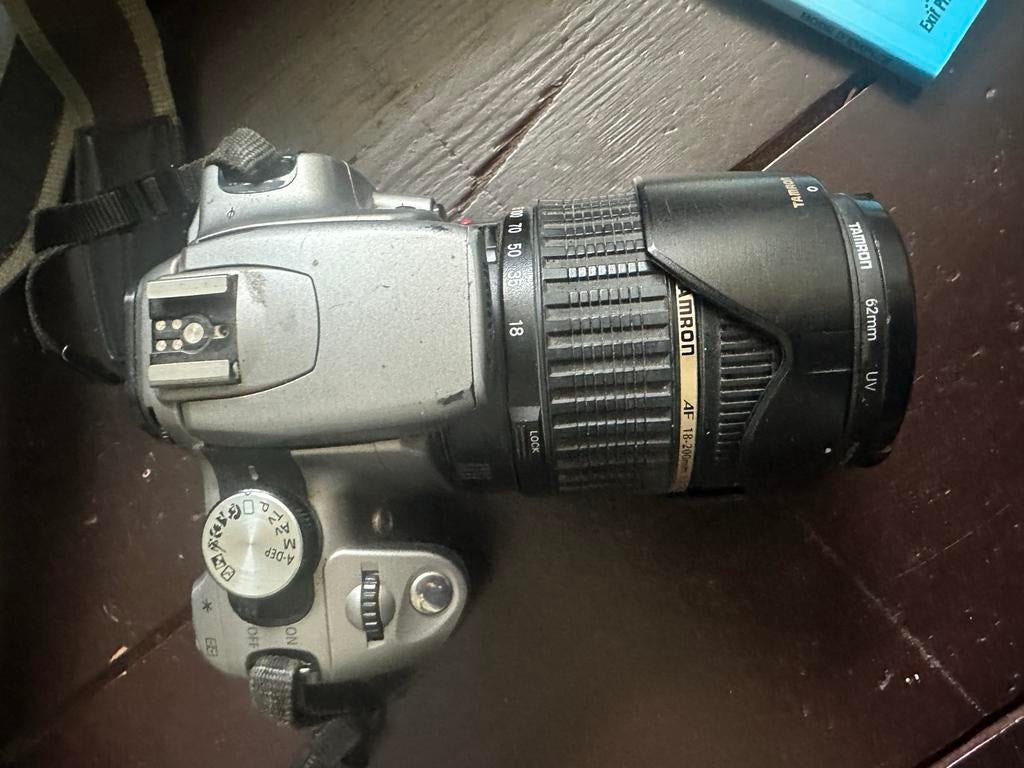 Canon EOS 350D met Tamron 18-200 lens, compleet in doos, Gebruikt, Spiegelreflex, Canon, Ophalen of Verzenden