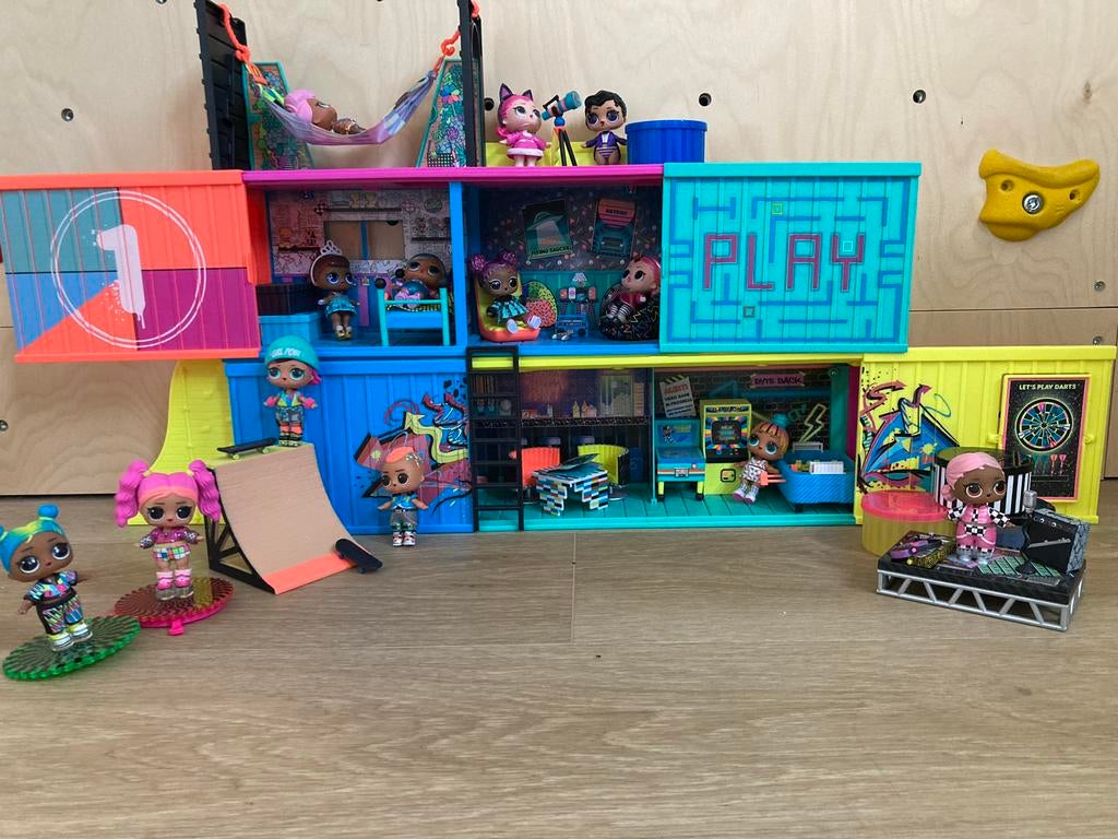 Grote L.O.L. Surprise Collectie: Clubhouse, Salons & Meer!, Ophalen, Gebruikt, Meisje