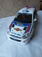 Ford Focus rallye.  Bburago 1:18, Hobby en Vrije tijd, Modelauto's | 1:18, Ophalen of Verzenden, Gebruikt, Bburago