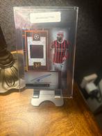 Theo Hernandez Auto Relic /150 Topps Museum, Ophalen of Verzenden, Zo goed als nieuw, Buitenlandse clubs, Spelerskaart