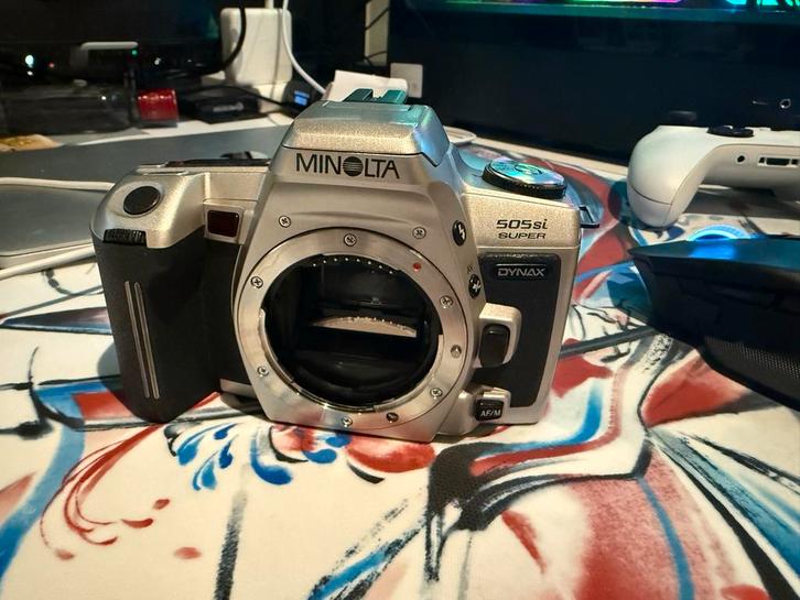 Minolta Dynax 505si Super - Spiegelreflexcamera, Audio, Tv en Foto, Fotocamera's Analoog, Gebruikt, Spiegelreflex, Minolta, Ophalen of Verzenden