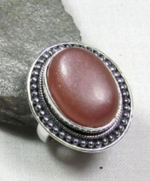 Zonnesteen ring %100 natuurlijk zilver 925 zeer zeldzaam, Sieraden, Tassen en Uiterlijk, Ringen, Zo goed als nieuw, Dame, 17 tot 18