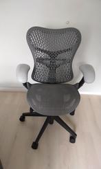 Herman Miller Mirra 2, Huis en Inrichting, Bureaustoelen, Ophalen, Gebruikt, Grijs