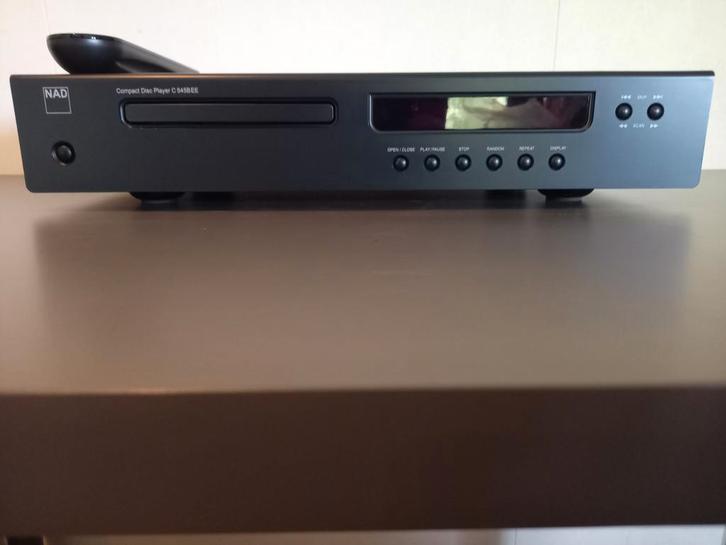 NAD C545BEE RINGKERNTRAFO BURR-BROWN DAC/OPAMPS INCL A.B., Audio, Tv en Foto, Cd-spelers, Zo goed als nieuw, Ophalen of Verzenden