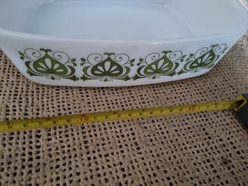 pyrex schaal beschikbaar voor biedingen