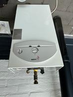 Nefit warmwater gijzer compleet met doorvoer, Aardgas, 100 liter of meer, Ophalen of Verzenden, Zo goed als nieuw