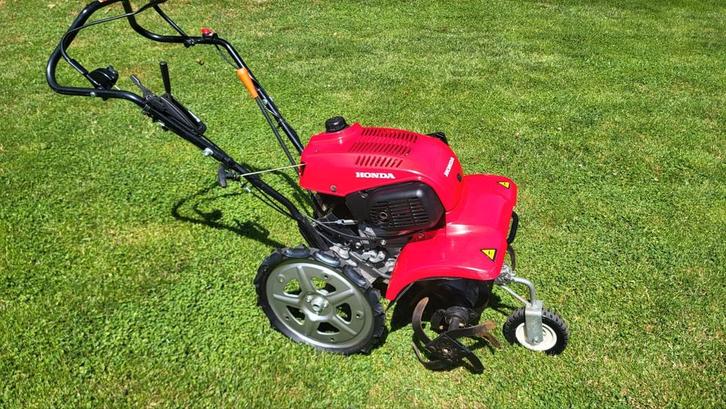 Honda tuinfrees grondfrees FF300 FF 300, Tuin en Terras, Hand-tuingereedschap, Zo goed als nieuw, Overige soorten, Ophalen