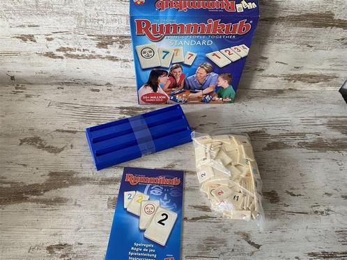 Rummikub the orginal standaard vierkante doos [s736], Hobby en Vrije tijd, Gezelschapsspellen | Bordspellen, Zo goed als nieuw