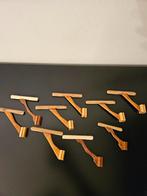 Te koop zit stokjes picolet twatwa, Meerdere dieren