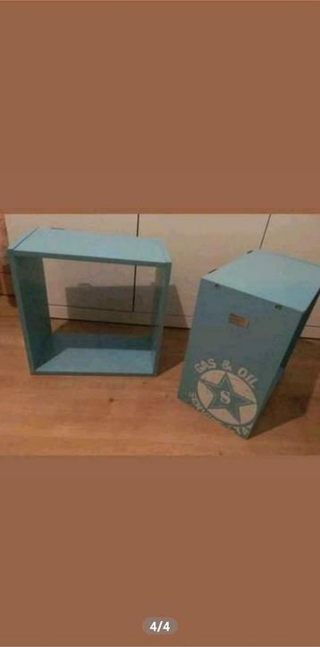2 Stoere Wandkubussen Lief! Lifestyle beschikbaar voor biedingen