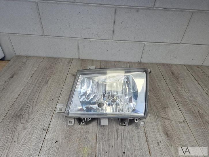 Mitsubishi Canter 2009 - 2013 koplamp links schadevrij €100, Auto-onderdelen, Verlichting, Mitsubishi, Gebruikt, Ophalen of Verzenden