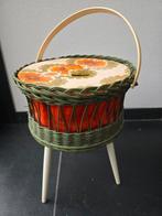 Retro vintage naaimand op pootjes, Ophalen, Huis en Inrichting