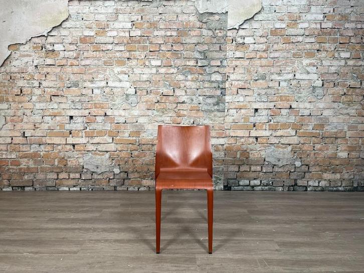 Alias Laleggera walnoot bij TheReSales, Huis en Inrichting, Stoelen, Zo goed als nieuw, Eén, Hout, Bruin, Ophalen of Verzenden