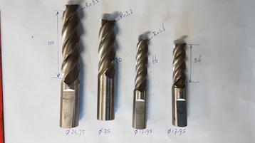 Frezen gestabiliseerd.  Aluminium cnc beschikbaar voor biedingen