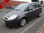 Opel Zafira 1.8 Cosmo, Auto's, Opel, 4 cilinders, Origineel Nederlands, 1200 kg, Lichtsensor