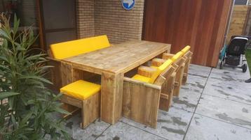 Huis en Tuin Steigerhout Tuinset Tuintafel set beschikbaar voor biedingen