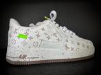 Nike Air Louis Vuitton mt40, Kleding | Heren, Schoenen, Wit, Nike Air, Nieuw, Ophalen of Verzenden