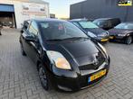 Toyota Yaris 1.3 VVTi Comfort, Voorwielaandrijving, Euro 5, 4 cilinders, Zwart