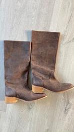 Nieuwe bruine laarzen mt 41, Kleding | Dames, Hoge laarzen, Bruin, Nieuw, Ophalen of Verzenden