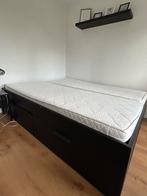 Brimnes bed 160x200 met matrassen, Huis en Inrichting, Slaapkamer | Bedden, Ophalen, Gebruikt, Zwart, Tweepersoons