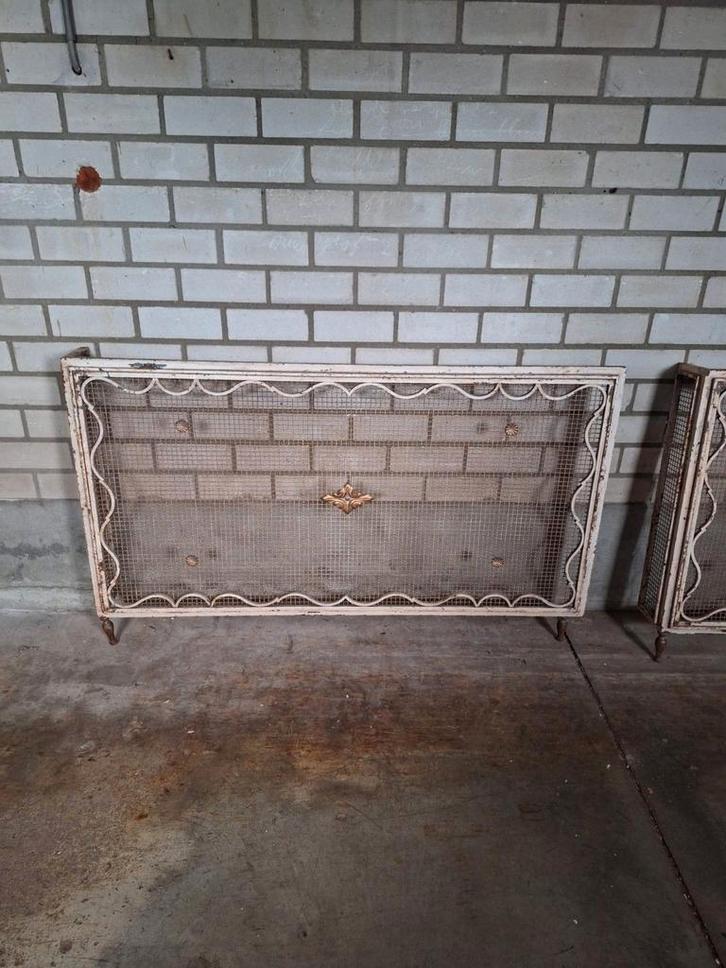 Antieke radiatorombouw, Huis en Inrichting, Haarden, Gebruikt, Ophalen