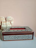 Khatamkari parelmoer tissuebox, Huis en Inrichting, Ophalen of Verzenden