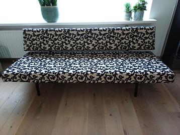 Design (Slaap-) bank Martin Visser beschikbaar voor biedingen