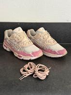 Asics Gel 44 beige lichtroze, Overige kleuren, Ophalen of Verzenden, Asics, Sneakers of Gympen