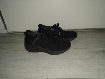 Skechers Slip-INS Zwarte Sneakers Gympen maat 39  beschikbaar voor biedingen