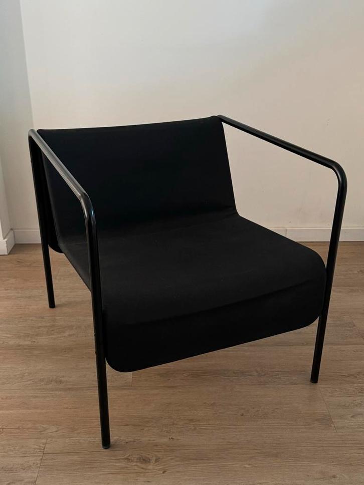 Ikea OBEGRÄNSAD Zwarte Stoel, Huis en Inrichting, Stoelen, Zo goed als nieuw, Eén, Metaal, Zwart, Ophalen of Verzenden