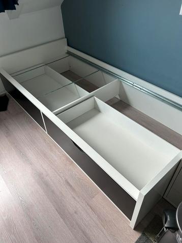 IKEA Flaxa bed en kast inclusief lattenbodem 90x200
